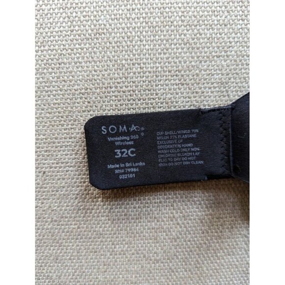 Soma Vanishing 360 Wireless Black Bra Size 32C - Picture 3 of 3